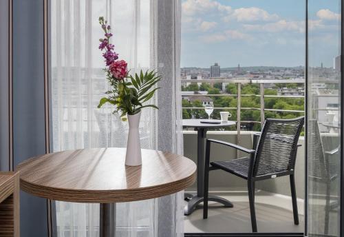 ระเบียง/ชานเรือน, โรงแรมมาริทิม ดาร์มชตัท (Maritim Hotel Darmstadt) in ดาร์มชตัท