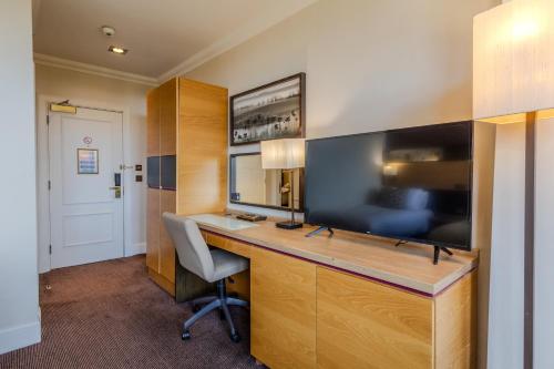 2 twin beds