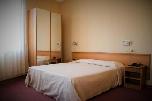 Hotel Bellevue - image 8