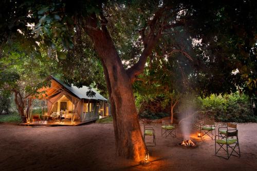 Hutwini Walking Camp by RETURN Africa – khách sạn tại Kruger National Park