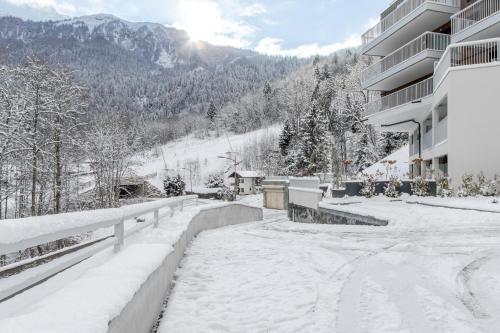 Exterior view, Les Ecrins de Kayla -Piscine - Sauna in Les Houches