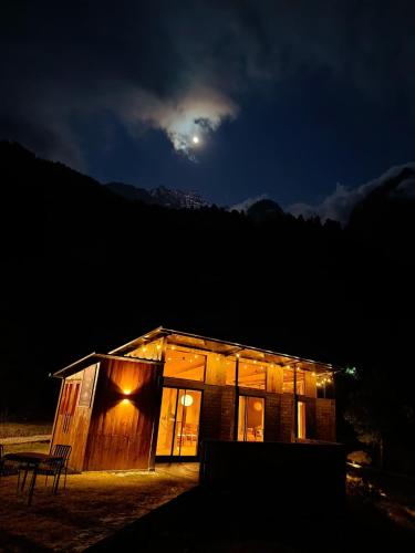 The Himalayan Phakding in Everest Region (Nepal)