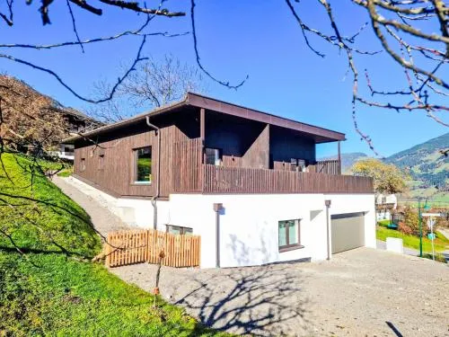 Apartment Schanzlbichl-3 by Interhome in Fügen, Österreich