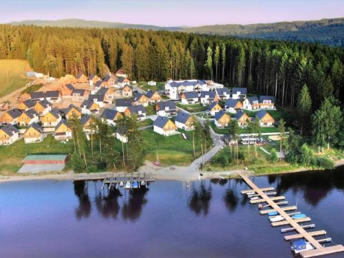 Holiday Home Lakeside Village 39 by Interhome – khách sạn tại Kovarov