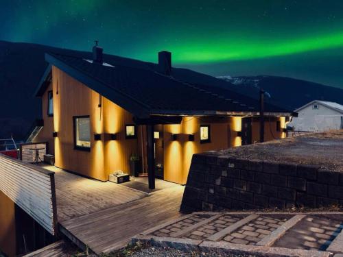 Living room joy - A warm place for relaxation – khách sạn tại Tromsdalen