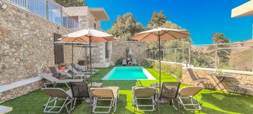 Achlades The Mountain Paradise Villas - Suite with a Private Jacuzzi, Pool, and a Balcony with an Am in Keramies