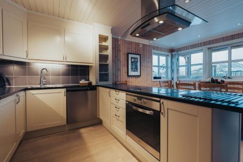 Svinøya Rorbuer in Svolvær