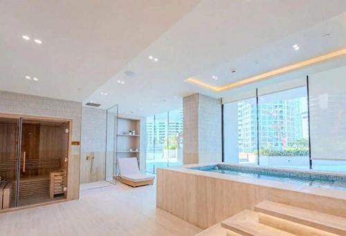 Private Pool Luxury Furnished Brand New 
