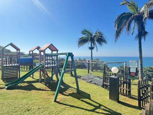 Salt Rock Ocean Breeze Suite - Sleeps 4 in Ballito