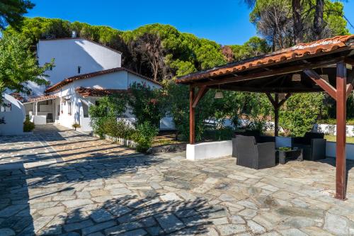 Villa Nikos Koukounaries 5