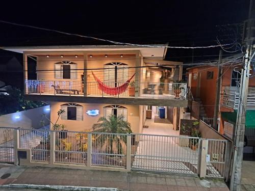 Olhar da Barra Hospedagem - Refúgio Urbano IV – khách sạn tại Barra da Lagoa Beach