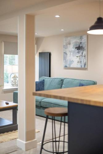 Modern 4 Bedroom Apartment, Edinburgh. in 達爾基斯