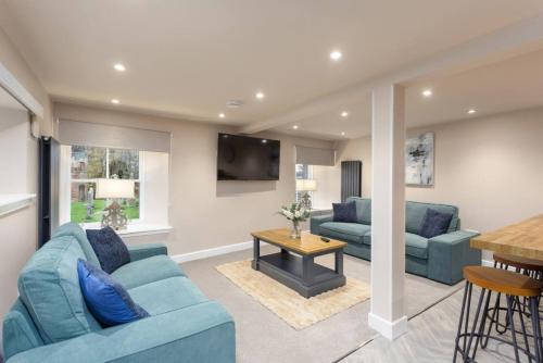Modern 4 Bedroom Apartment, Edinburgh. in 達爾基斯