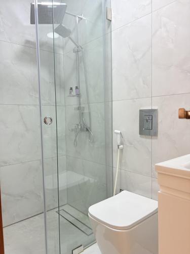 Brown 9 3BR Apt in Sioufi - image 8