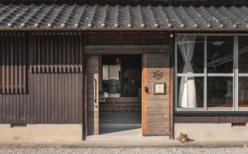 HANARE紡舎Tsumugiya