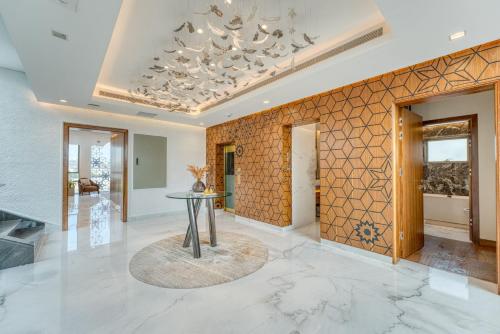 Signature Palm Villa Ultra-Luxury 6 BDR Retreat - image 9