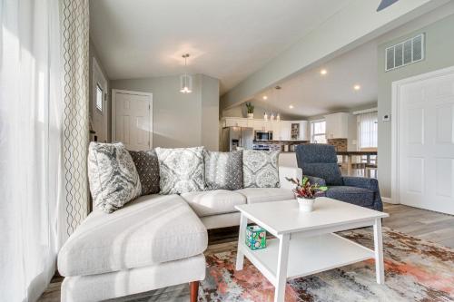 Pet-Friendly Dayton Home with Grill, Walk to Park! in Dayton, USA