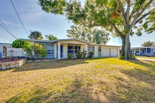 Waterfront Home with Pool and Dock Walk to Hard Rock! - image 27