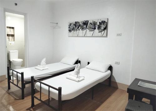 Sulit Hotel Manila Room Type - Double Room
