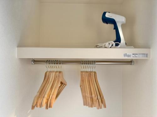 10 Mins To Nanba, 5 Mins To Imamiya Sta