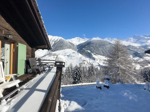 Viesnīcas āriene, Chalet les Mélèzes - Typique, terrasse & cheminée (Chalet les Melezes - Typique, terrasse & cheminee) in Liddes