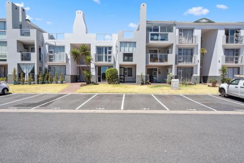 Big Bay Beach Club 182 - image 11