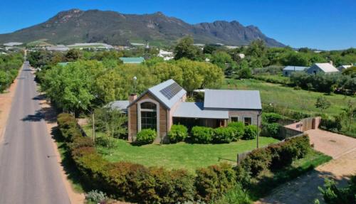 A szálláshely kívülről, Winelands Manor Vineyard Views in Riebeek Kasteel