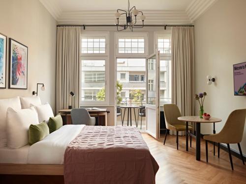 room detail thumbnail 0