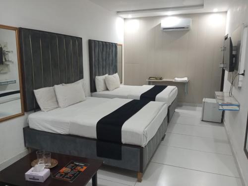 Hotel The Tulip in Lahore