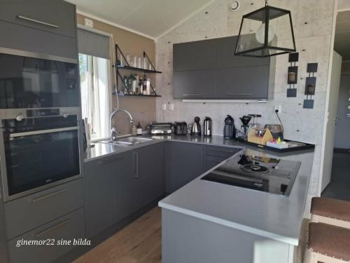 Mettes holiday home in Sorreisa