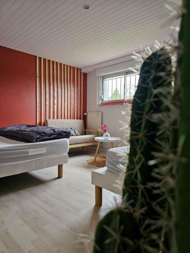 Studio confort chez Lolita et Wilfried in Saint Laurent Sur Sevre