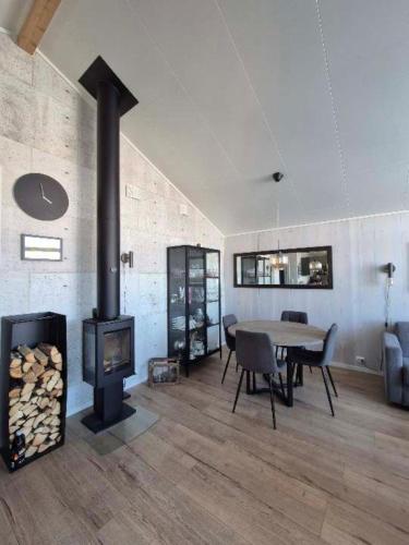 Mettes holiday home in Sorreisa