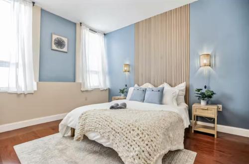 Luxury 3 Bedroom - Perfect Center City Location - 501