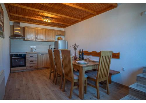 Holiday home Maša - Kupres (Holiday home Masa - Kupres) in Kupres