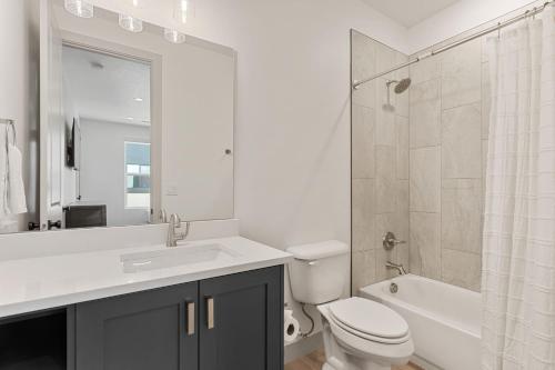 Coastline Cottage townhouse - image 8