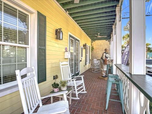 Létesítmények, Inn on the Avenue in New Smyrna Beach (Florida)