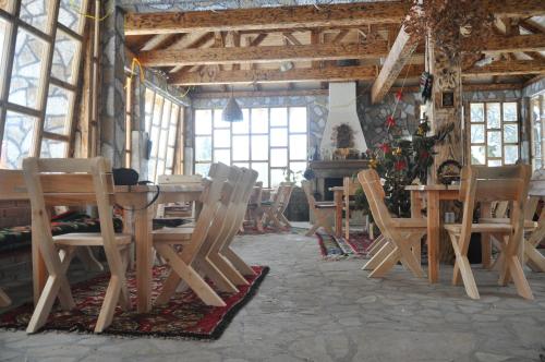 Rafting Kamp Dvije Vrbe Rafting Kamp Dvije Vrbe