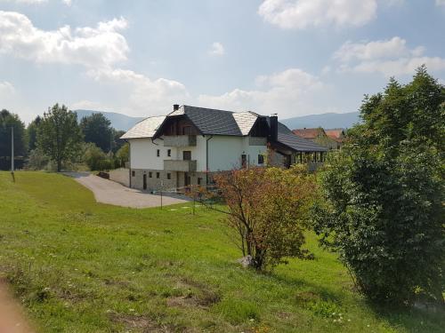Villa Stone - image 14