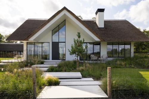 Elements The Residence Luxe villa en guesthouse in Boendermaker