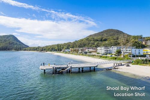 Summer Dayz Shoal Bay 21B Tomaree Rd - ducted air and WiFi - image 3