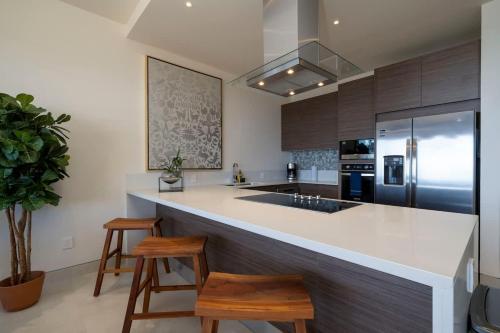Wonderful 2BR Condo with Ocean and Arch Views in Cabo San Lucas, Mexico