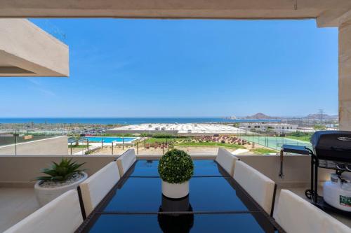 Spacious 2BR Condo with Great Location in El Pueblito, Mexico
