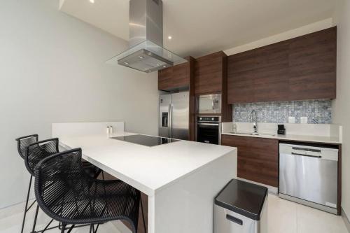 New 2BR Condo Fully Equipped and Great Location in El Pueblito, Mexico