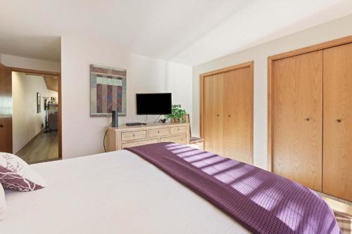 Fairway Village 25 - image 4