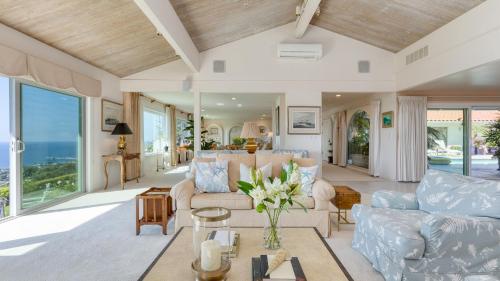Cove Watch by AvantStay A Views w Private Pool in San Diego, USA