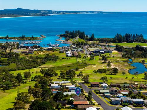 Bermagui Breeze Holiday House in Bermagui