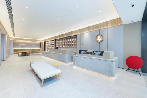 로비, Ji Hotel Chongqing Caijia Metro Station in 충칭 / 중경