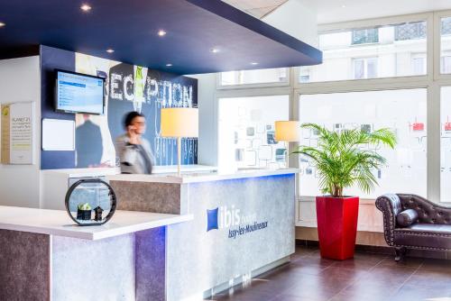 Lobby, ibis budget Issy Les Moulineaux Paris Ouest in Issy-Les-Moulineaux