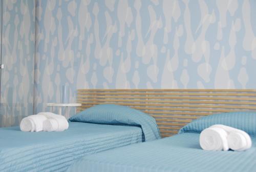 Granny's House Colosseum - image 2