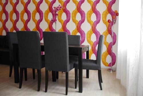 Granny's House Colosseum - image 3